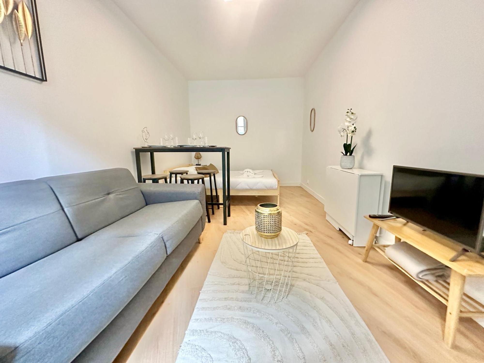 Le Liberte Central Et Cozy Apartment